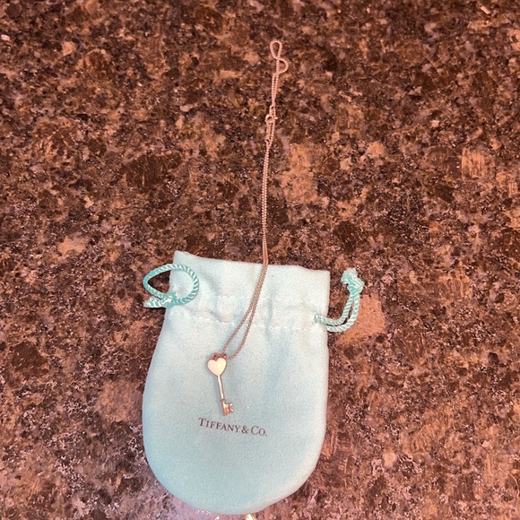 Tiffany key necklace - Picture 4 of 6